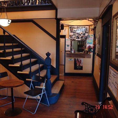 C&N Backpackers Hostel 溫哥華 外观 照片